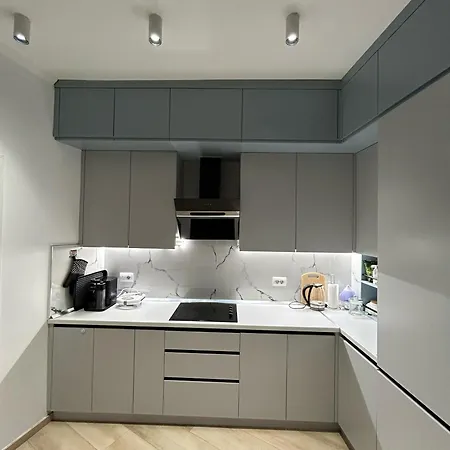 Fia 11 - Floor Apartment