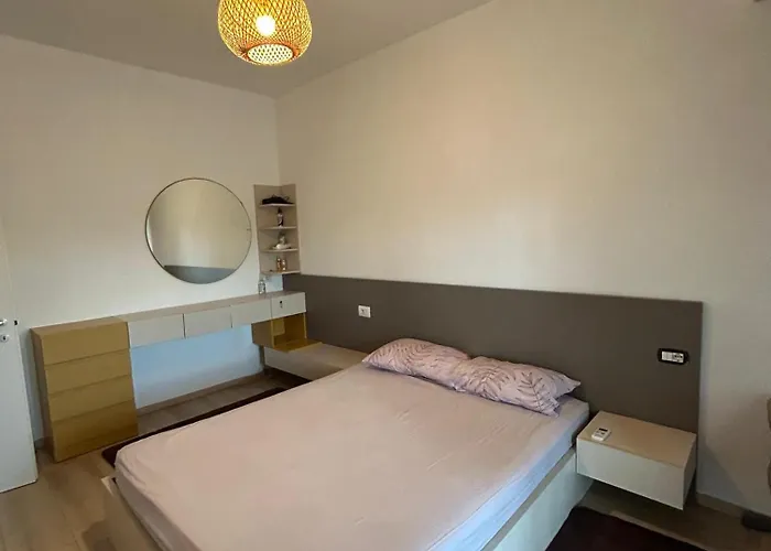 Fia 11 - Floor Tirana